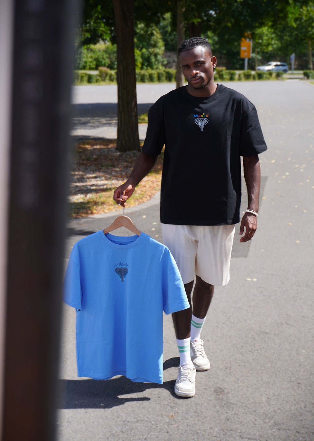 Madou Signature T-Shirt